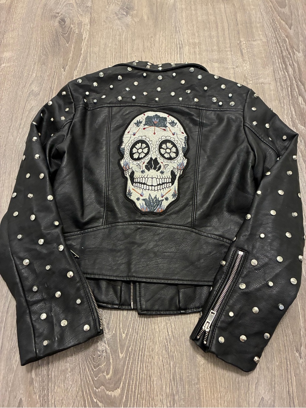 ZARA Studded Faux leather biker black jacket with skull decal women’s Medium - Picture 6 of 16